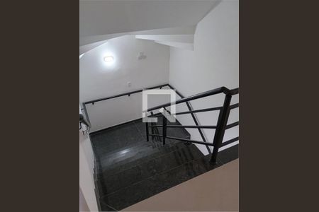 Apartamento à venda com 2 quartos, 50m² em Jardim Santo Alberto, Santo André