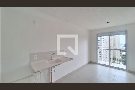 Sala/Cozinha de apartamento à venda com 1 quarto, 27m² em Parque Industrial Tomas Edson, São Paulo