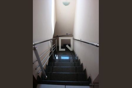 Casa à venda com 131m², 3 quartos e 4 vagas