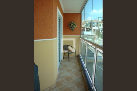 Casa à venda com 131m², 3 quartos e 4 vagas