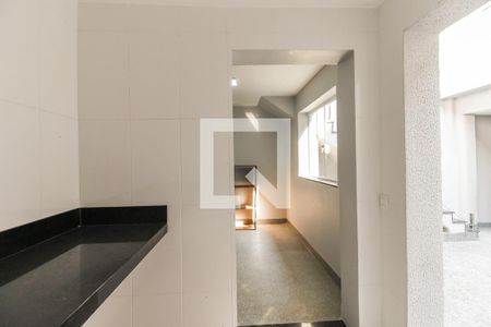Casa à venda com 200m², 3 quartos e 2 vagas Casa à venda com 200m², 3 quartos e 2 vagasÁrea de Serviço