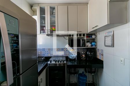 Apartamento para alugar com 72m², 3 quartos e 1 vagaCozinha 