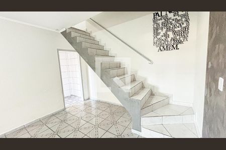 Sala de casa à venda com 2 quartos, 180m² em Jardim Utinga, Santo André