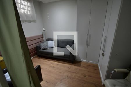 Casa à venda com 280m², 4 quartos e 3 vagasQuarto