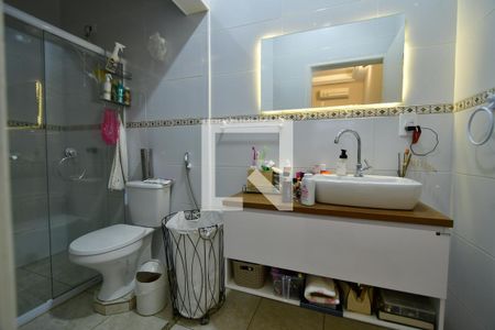 Casa à venda com 280m², 4 quartos e 3 vagasBanheiro