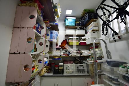 Casa à venda com 280m², 4 quartos e 3 vagasDespensa