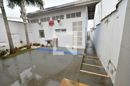 Casa à venda com 280m², 4 quartos e 3 vagasQuintal 