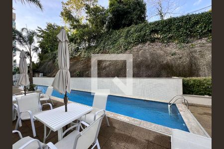 Apartamento à venda com 78m², 2 quartos e 1 vagaÁrea comum