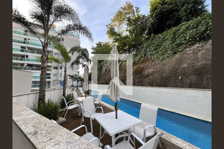 Apartamento à venda com 78m², 2 quartos e 1 vagaÁrea comum