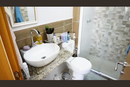 Apartamento à venda com 78m², 2 quartos e 1 vagaBanheiro Suite