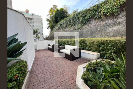 Apartamento à venda com 78m², 2 quartos e 1 vagaÁrea comum