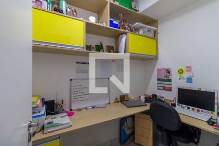 Apartamento à venda com 110m², 3 quartos e 2 vagasEscritório