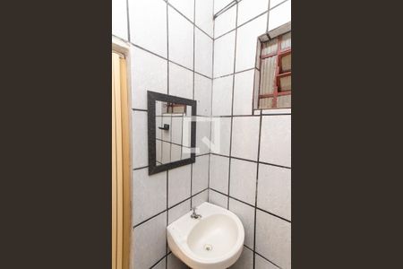 Banheiro de casa para alugar com 1 quarto, 35m² em Jardim Brasil (zona Norte), São Paulo