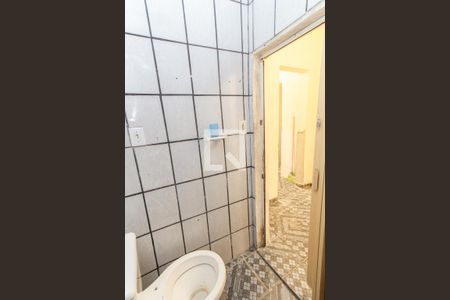 Banheiro de casa para alugar com 1 quarto, 35m² em Jardim Brasil (zona Norte), São Paulo