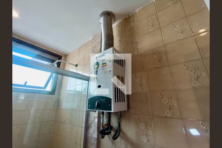 Apartamento à venda com 230m², 5 quartos e 3 vagas Apartamento à venda com 230m², 5 quartos e 3 vagasSuíte master banheiro