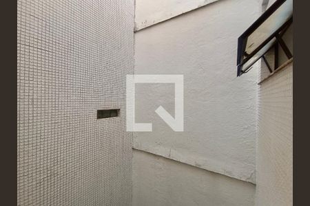 Apartamento à venda com 230m², 5 quartos e 3 vagas Apartamento à venda com 230m², 5 quartos e 3 vagasQuarto serviço vista