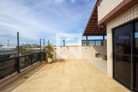 Apartamento à venda com 350m², 4 quartos e 2 vagasCobertura