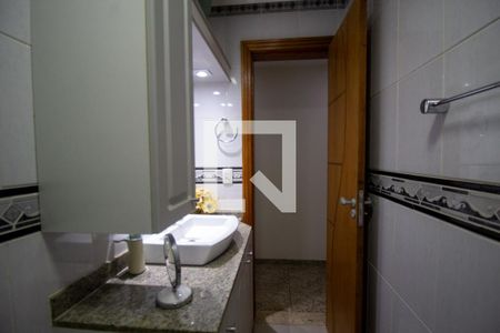 Apartamento à venda com 350m², 4 quartos e 2 vagasBanheiro Social