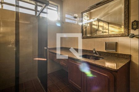 Casa à venda com 470m², 3 quartos e 4 vagasBanheiro Social