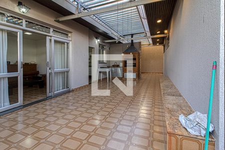 Casa à venda com 470m², 3 quartos e 4 vagasSalão de Festas