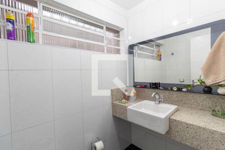 Casa à venda com 250m², 3 quartos e 2 vagas Casa à venda com 250m², 3 quartos e 2 vagasLavabo