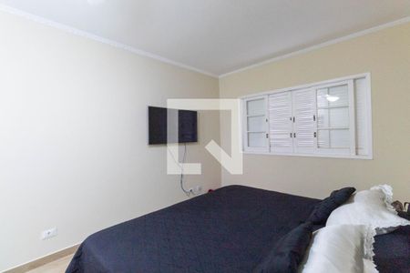 Casa à venda com 250m², 3 quartos e 2 vagas Casa à venda com 250m², 3 quartos e 2 vagasQuarto Suíte