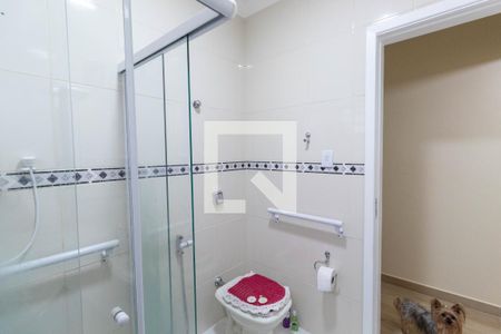 Casa à venda com 250m², 3 quartos e 2 vagas Casa à venda com 250m², 3 quartos e 2 vagasBanheiro da Suíte