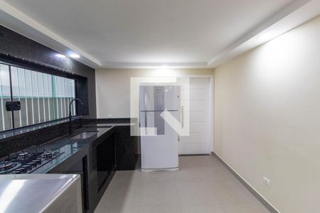 Casa à venda com 250m², 3 quartos e 2 vagas Casa à venda com 250m², 3 quartos e 2 vagasCozinha
