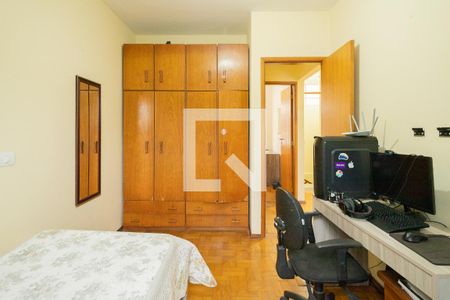 Casa à venda com 160m², 3 quartos e 3 vagas Casa à venda com 160m², 3 quartos e 3 vagasQuarto 2