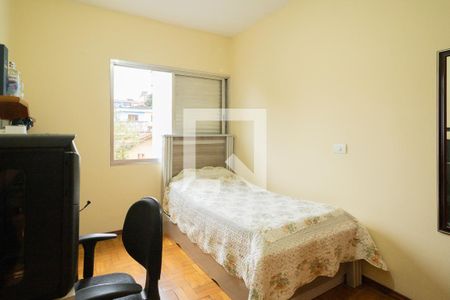 Casa à venda com 160m², 3 quartos e 3 vagas Casa à venda com 160m², 3 quartos e 3 vagasQuarto 2