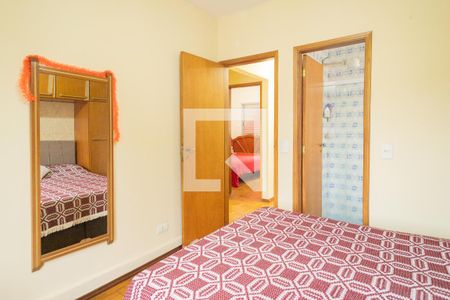 Casa à venda com 160m², 3 quartos e 3 vagas Casa à venda com 160m², 3 quartos e 3 vagasSuíte