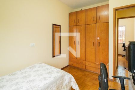 Casa à venda com 160m², 3 quartos e 3 vagas Casa à venda com 160m², 3 quartos e 3 vagasQuarto 2