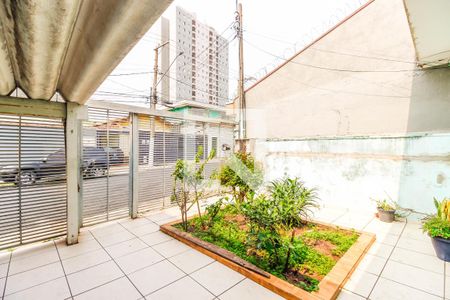 Casa à venda com 143m², 4 quartos e 4 vagas Casa à venda com 143m², 4 quartos e 4 vagasQuintal e Garagem