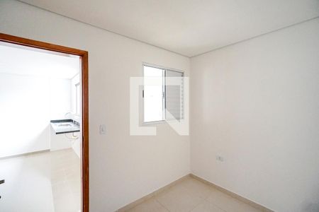 Quarto 01 de apartamento para alugar com 2 quartos, 40m² em Chácara Seis de Outubro, São Paulo