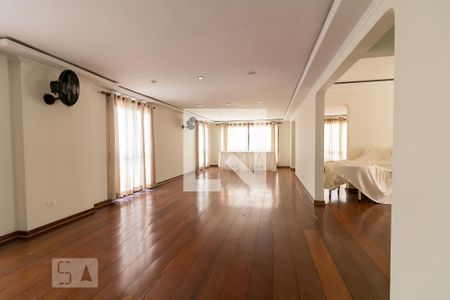 Apartamento à venda com 168m², 4 quartos e 2 vagas Apartamento à venda com 168m², 4 quartos e 2 vagasÁrea comum