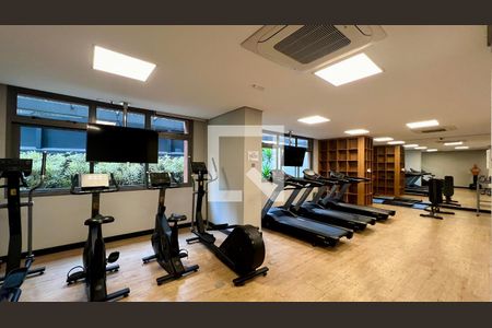 Studio para alugar com 33m², 1 quarto e 1 vaga Studio para alugar com 33m², 1 quarto e 1 vagaAcademia