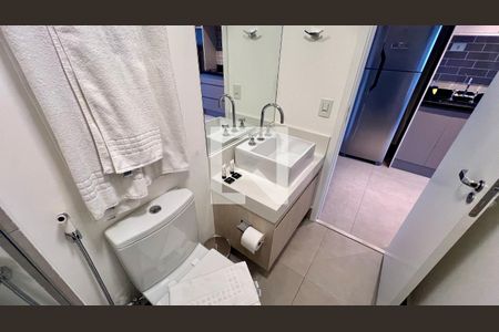 Studio para alugar com 33m², 1 quarto e 1 vaga Studio para alugar com 33m², 1 quarto e 1 vagaBanheiro