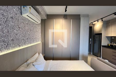 Studio para alugar com 33m², 1 quarto e 1 vaga Studio para alugar com 33m², 1 quarto e 1 vagaQuarto
