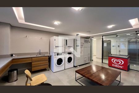 Studio para alugar com 33m², 1 quarto e 1 vaga Studio para alugar com 33m², 1 quarto e 1 vagaLavanderia
