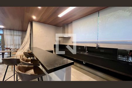 Studio para alugar com 33m², 1 quarto e 1 vaga Studio para alugar com 33m², 1 quarto e 1 vagaÁrea comum - Salão de festas
