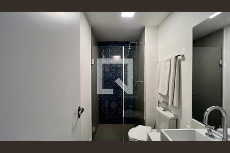 Studio para alugar com 33m², 1 quarto e 1 vaga Studio para alugar com 33m², 1 quarto e 1 vagaBanheiro