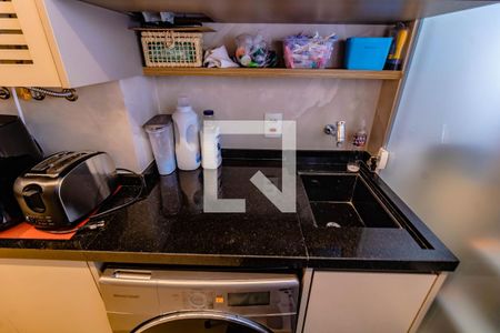 Apartamento à venda com 100m², 3 quartos e 2 vagas Apartamento à venda com 100m², 3 quartos e 2 vagasÁrea de Serviço