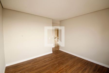 Apartamento à venda com 225m², 4 quartos e 4 vagascloset quarto  2