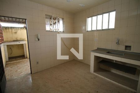 Apartamento à venda com 81m², 2 quartos e sem vagaCozinha