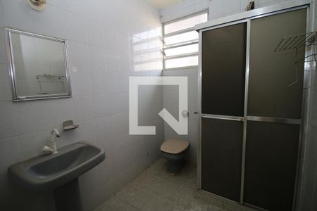 Apartamento à venda com 81m², 2 quartos e sem vagaBanheiro