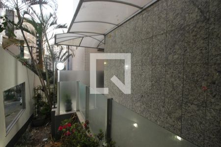 Apartamento à venda com 68m², 3 quartos e 1 vagaEntrada do prédio 