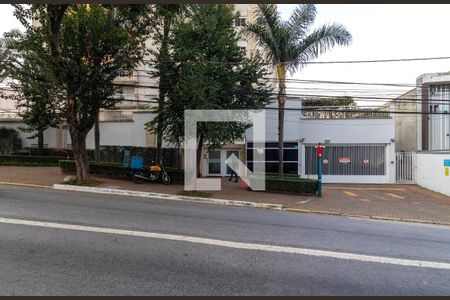 Apartamento à venda com 57m², 2 quartos e 1 vagaFachada do Prédio