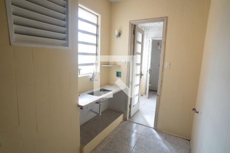 Apartamento à venda com 109m², 3 quartos e sem vaga Apartamento à venda com 109m², 3 quartos e sem vagaCozinha