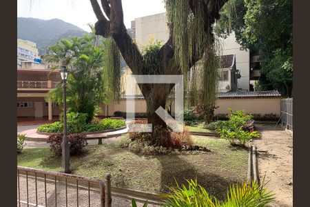 Apartamento à venda com 109m², 3 quartos e sem vaga Apartamento à venda com 109m², 3 quartos e sem vagaÁrea comum