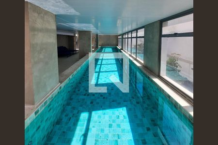 Apartamento à venda com 25m², 1 quarto e sem vagaÁrea comum - Piscina